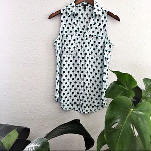 Express Palm Button Up Tank